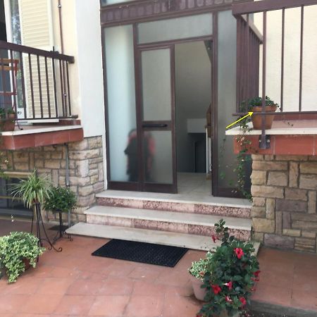 Апартаменти Giardino Ovest - A Pochi Passi Dal Mare Сан-Вінченцо Екстер'єр фото